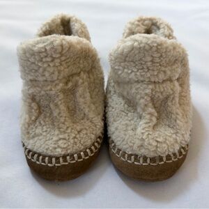 L.L. Bean Cozy Toddler Slippers